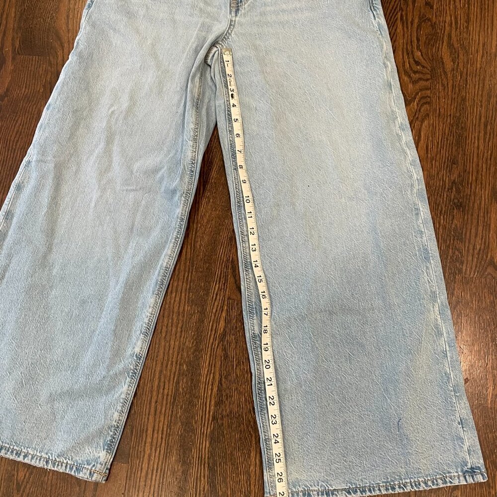 AE Women's Dreamy Drape Strigid Low-Rise Ultra Wide-Leg Jean, Lt Aglow, 2S, NWOT - Picture 5 of 11